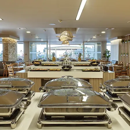 Blue Marine And Semesteranläggning (resort) 5*
