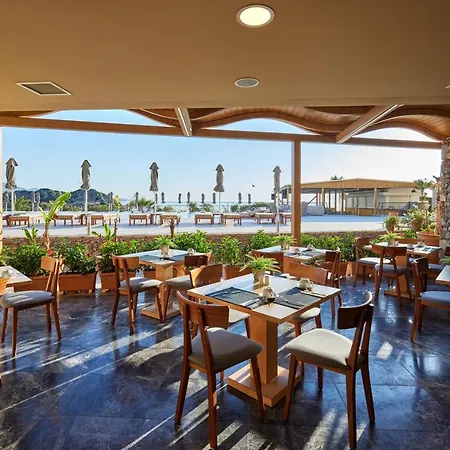 Blue Marine And Semesteranläggning (resort) 5*