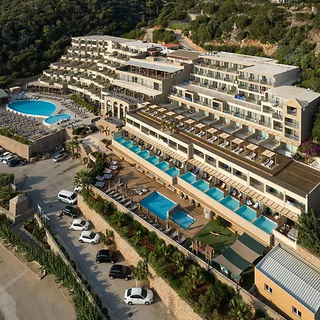 Blue Marine And Semesteranläggning (resort)